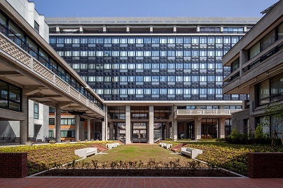 岡山県庁舎写真1