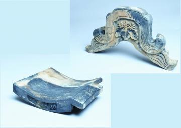 軒平瓦と鬼瓦の写真